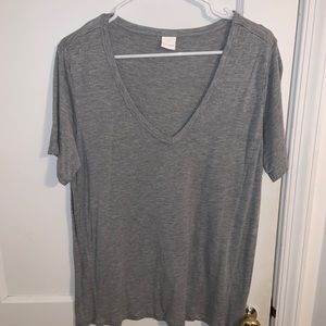 H&M grey t-shirt